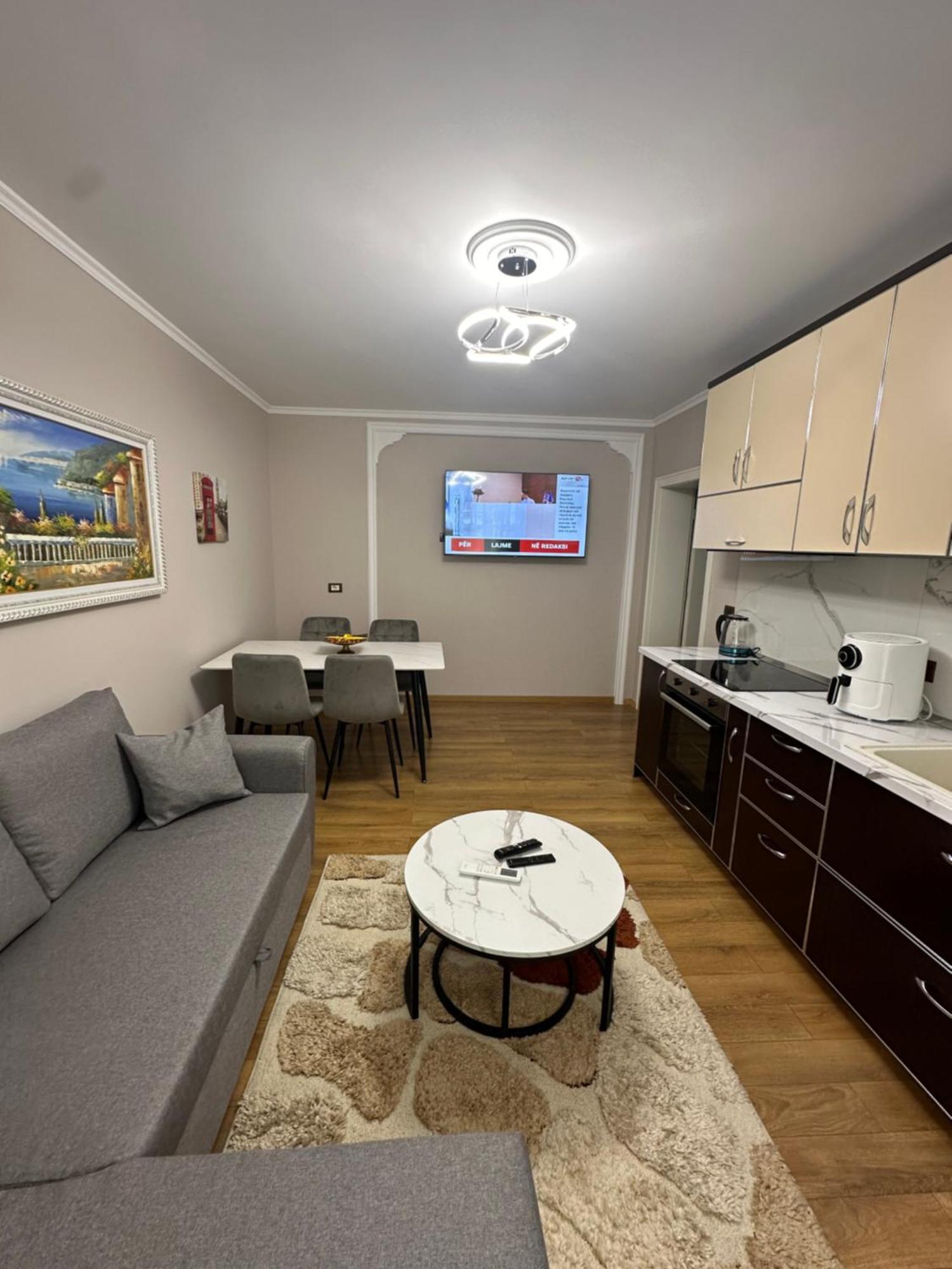 Tirana Cosy Appartments ภายนอก รูปภาพ