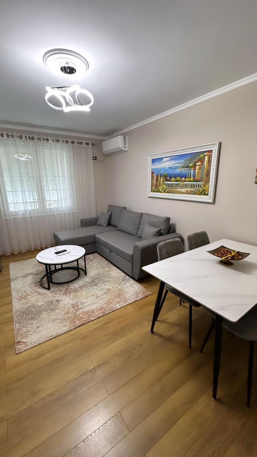 Tirana Cosy Appartments ภายนอก รูปภาพ
